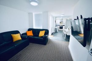 Photo 16- click for photo gallery